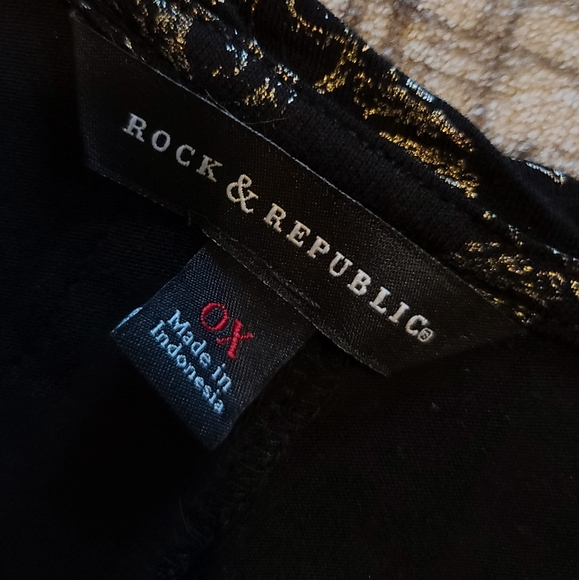 Skull Top w/Snaps - Picture 3 of 7